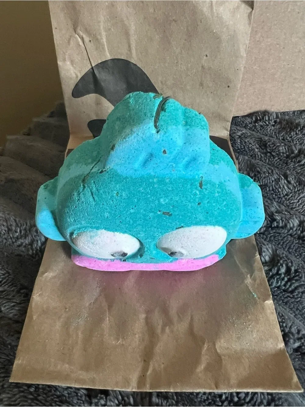 Lush x Sanrio HANGYODON LIMITED EDITION BRAND NEW BATH BOMB 4 oz